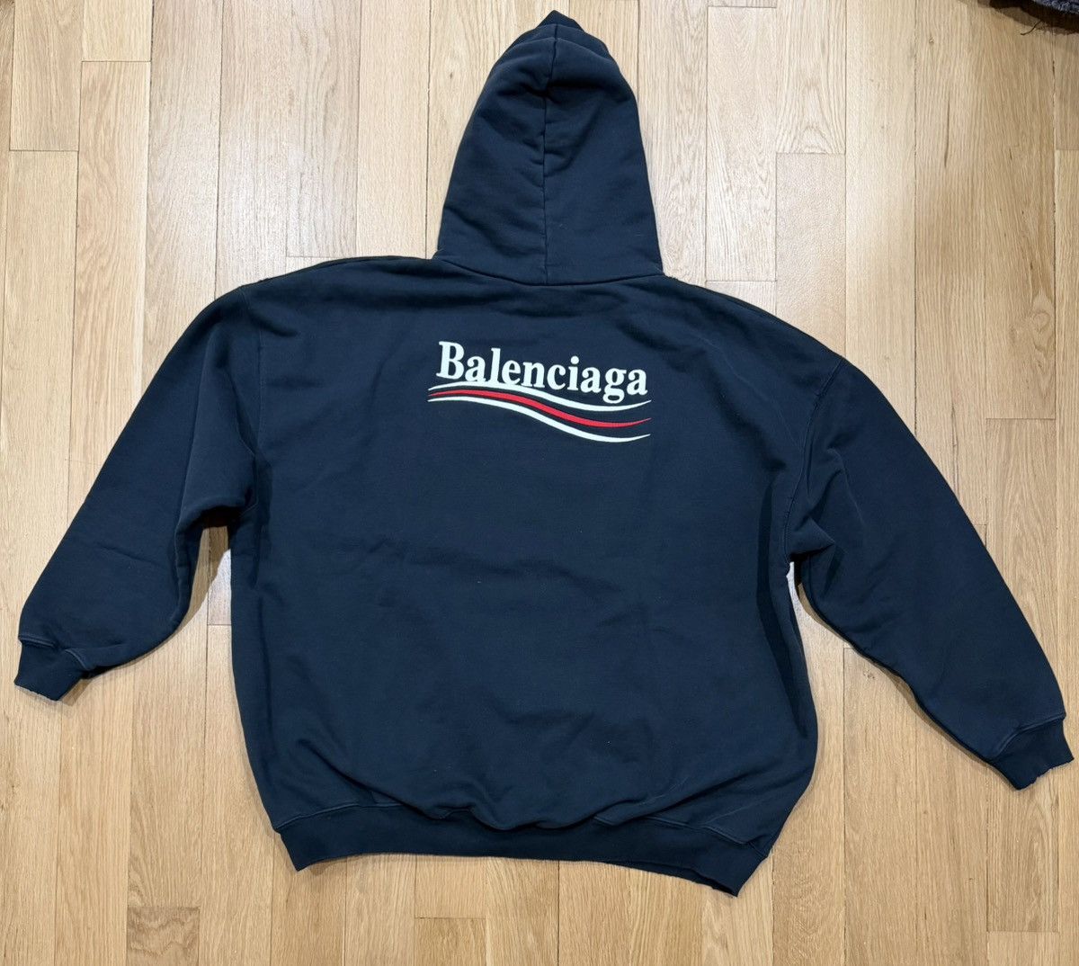 Balenciaga Balenciaga Political Campaign Hoodie Size US M / EU 48-50 / 2 - 3 Thumbnail
