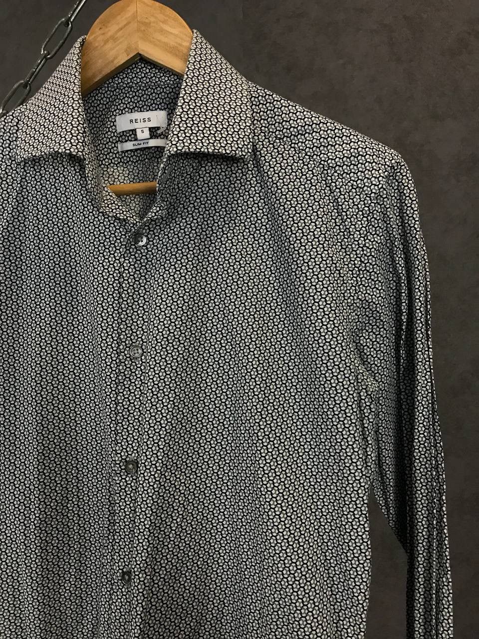 Reiss Reiss monogram shirt Size US S / EU 44-46 / 1 - 2 Thumbnail