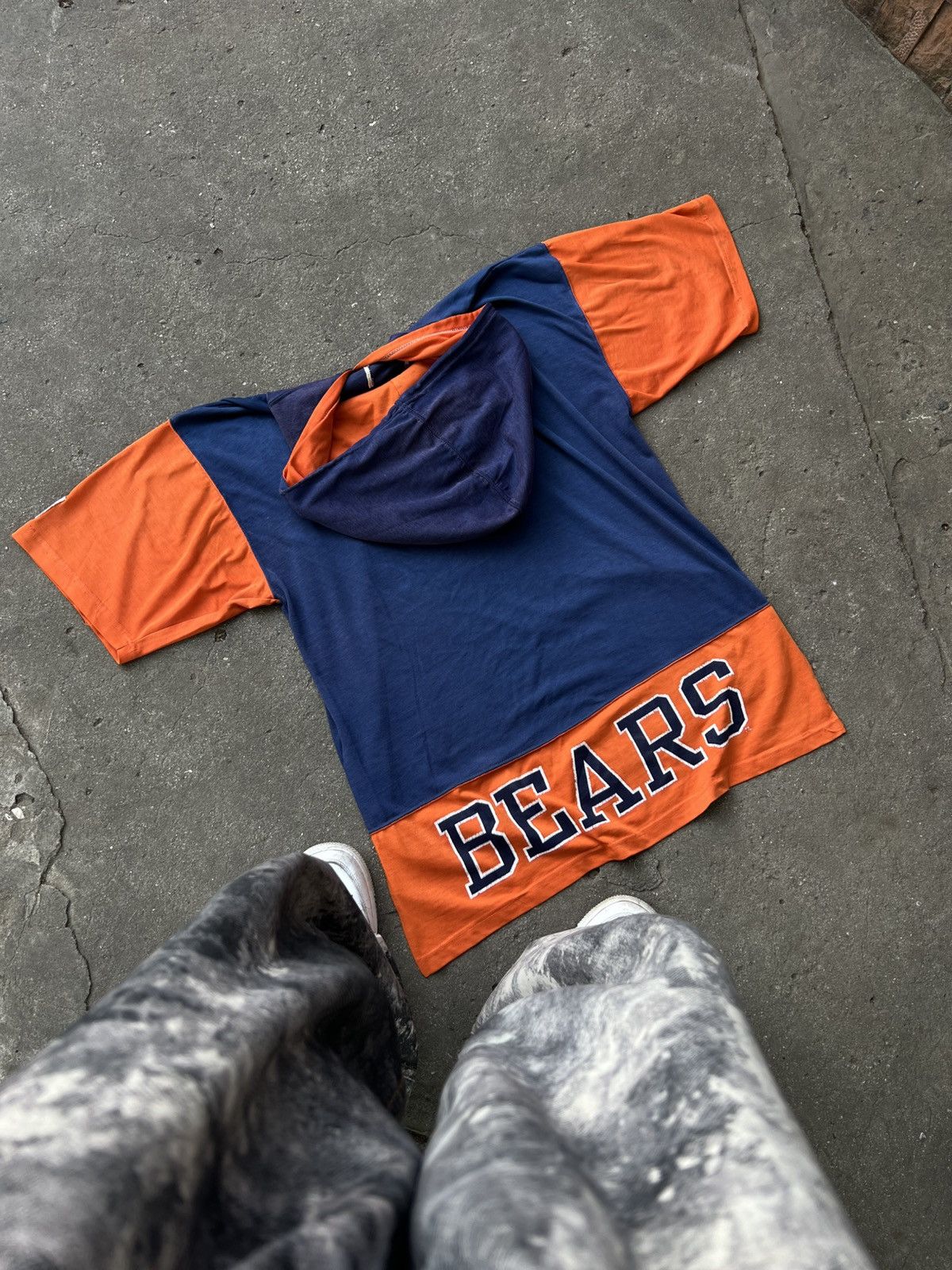 Starter VINTAGE 90’S STARTER CHICAGO BEARS NFL HOODED T SHIRT AOP Size US L / EU 52-54 / 3 - 2 Thumbnail