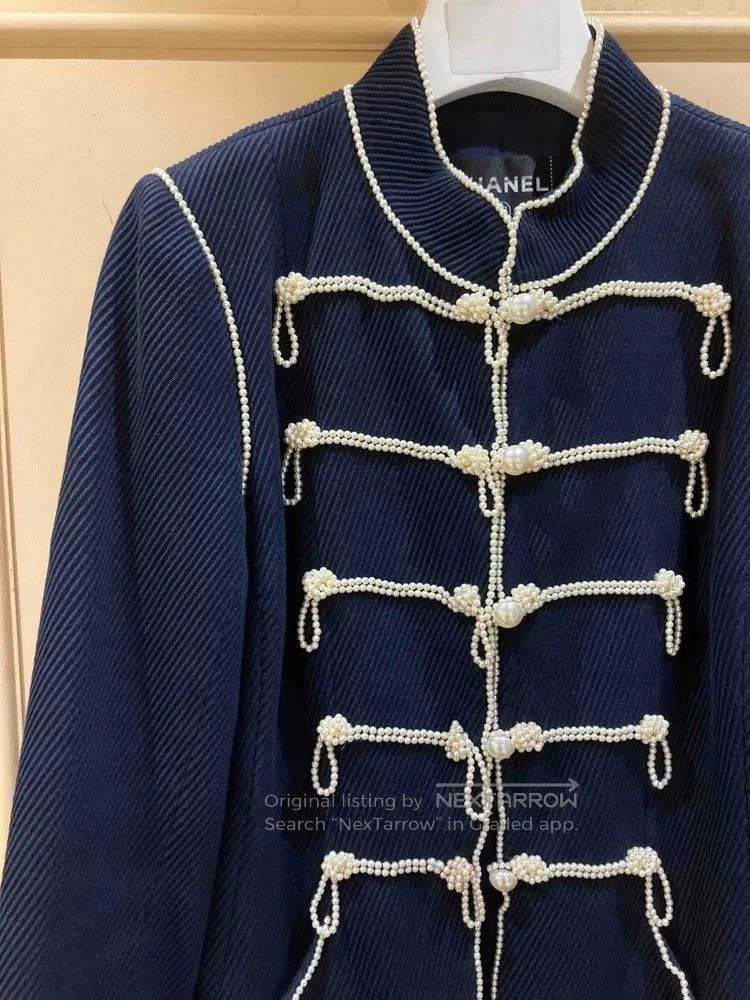 Chanel Chanel 09p Pearl buckle Tibetan green stand-up collar jack Size M / US 6-8 / IT 42-44 - 2 Thumbnail