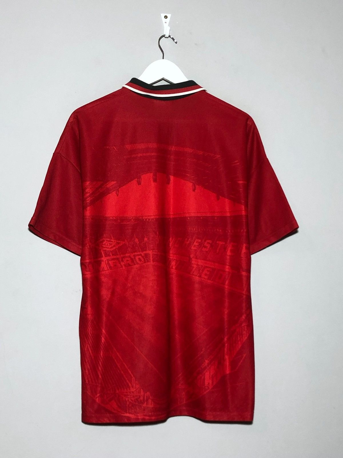 Umbro Umbro Manchester United Vintage 1994/95 Home Soccer Jersey Size US L / EU 52-54 / 3 - 2 Thumbnail