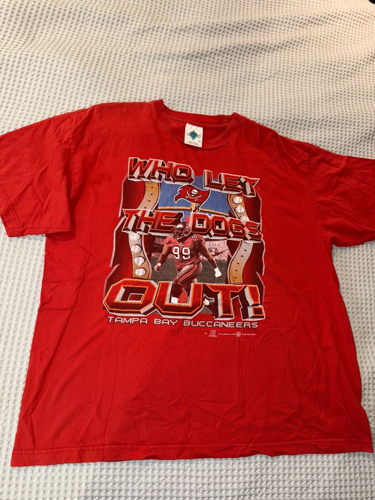 NFL Tampa Bay Y2K Who let the dogs out mens XL Size US XL / EU 56 / 4 - 1 Thumbnail