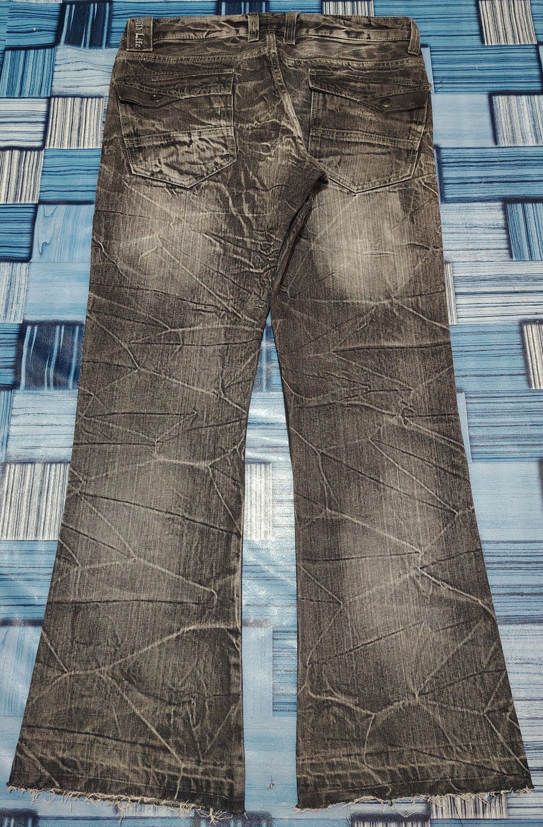 Le Grande Bleu (L.G.B.) Japanese Wild Life Skull Bones Whiskered Flared Jeans Size US 32 / EU 48 - 11 Thumbnail