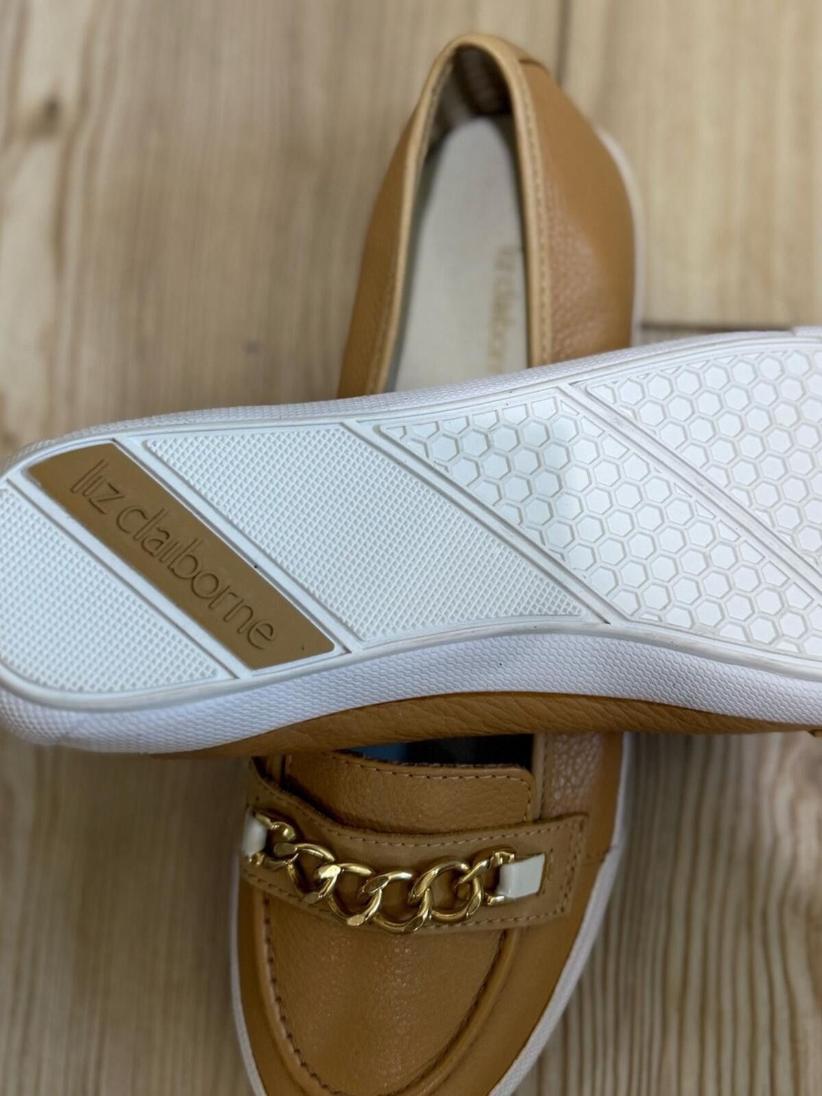 Other Liz Claiborne Tan Chain-Trim Slip-On Loafers Size US 8.5 / IT 38.5 - 4 Thumbnail