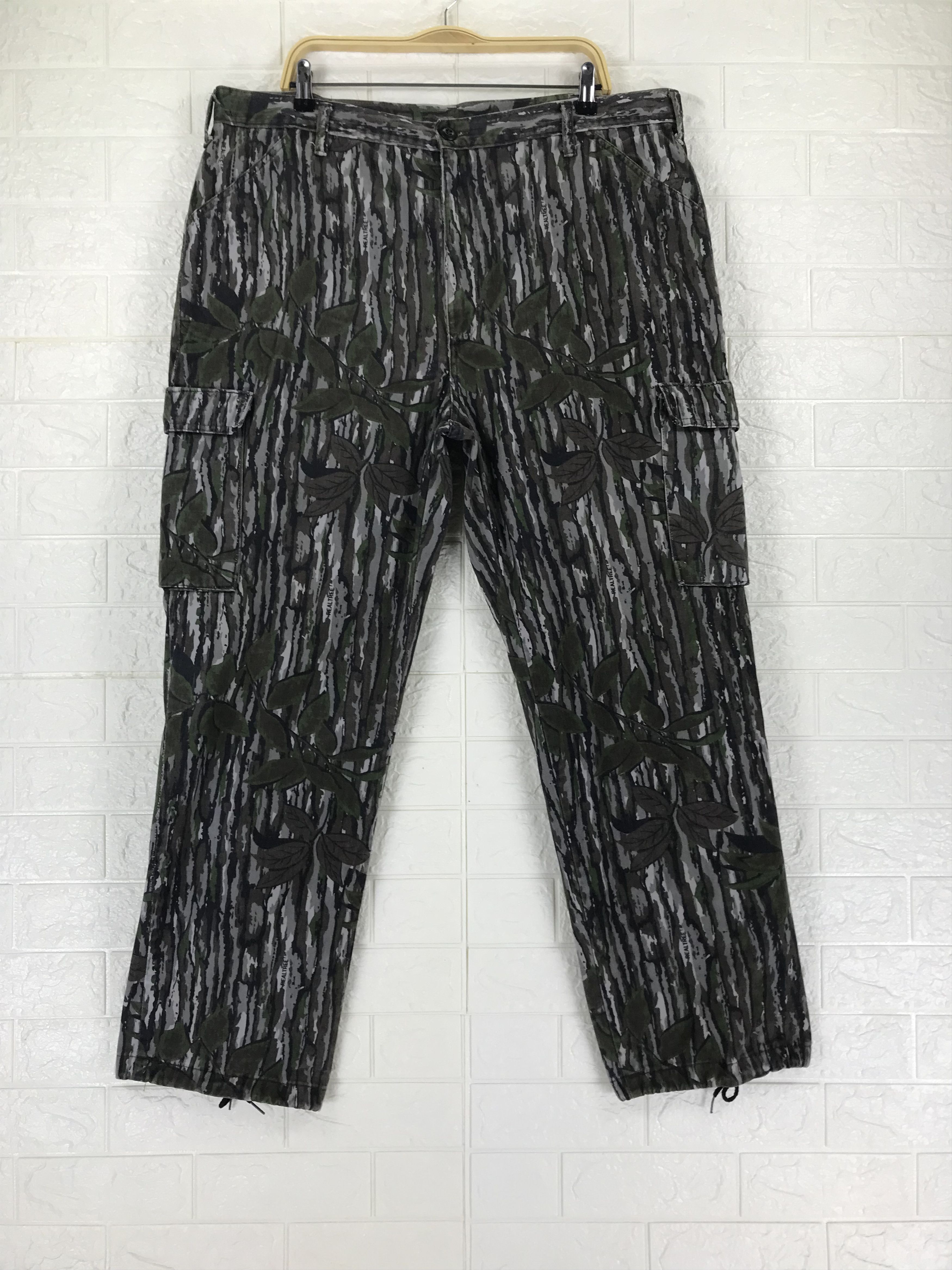 Vintage Duxbak Realtree Camo Multipocket Cargo Pants