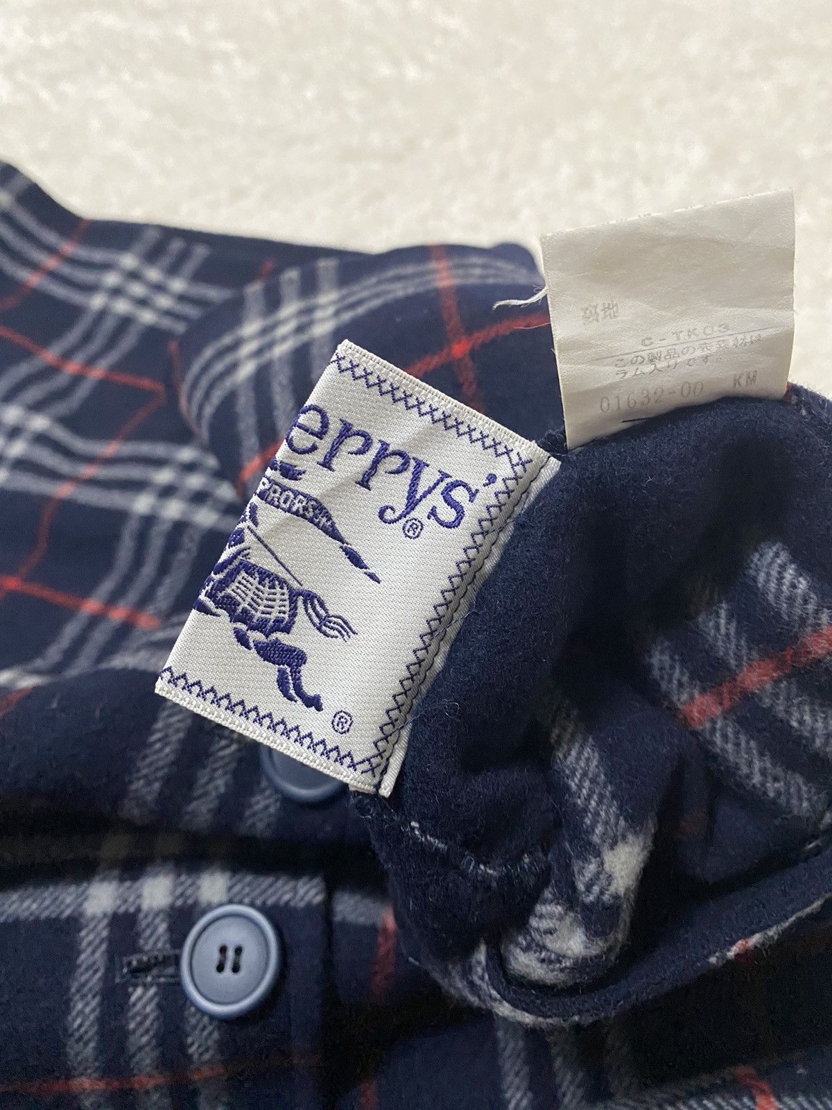 Burberry Prorsum × Vintage VINTAGE REVERSIBLE MONOGRAM WOOL BUTTONS UP BY BURBERRY’S Size US M / EU 48-50 / 2 - 9 Thumbnail