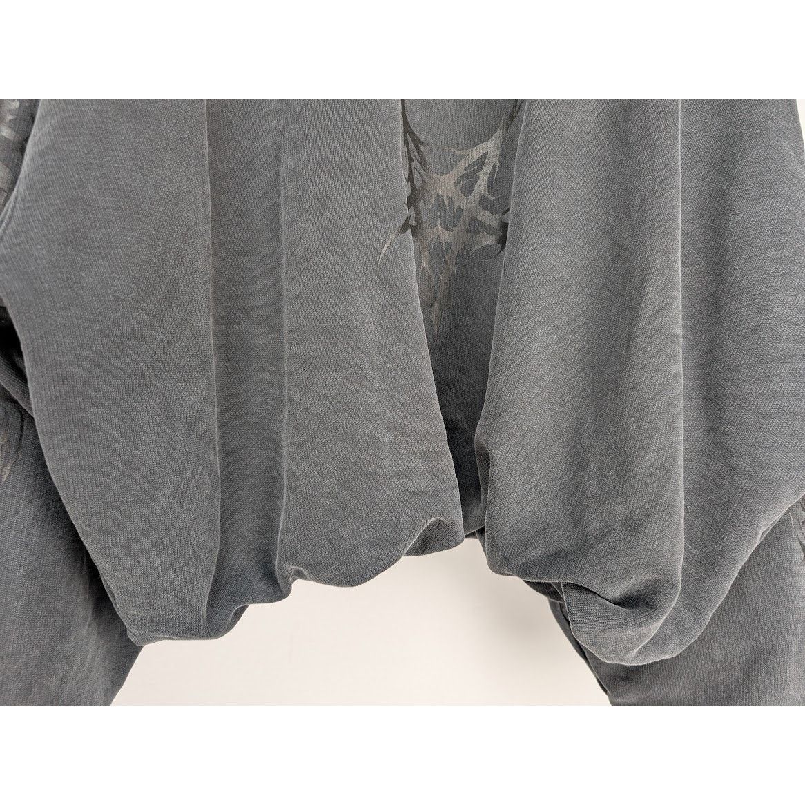 Vetements o1rshd1 Unisex Hoodie in Black Size US L / EU 52-54 / 3 - 14 Thumbnail