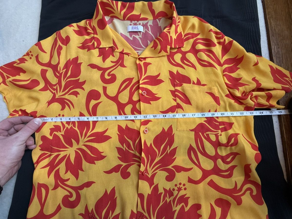 ERL SS23 $415 ERL Hawaiian ss floral tropical shirt M orange red Size US L / EU 52-54 / 3 - 5 Thumbnail