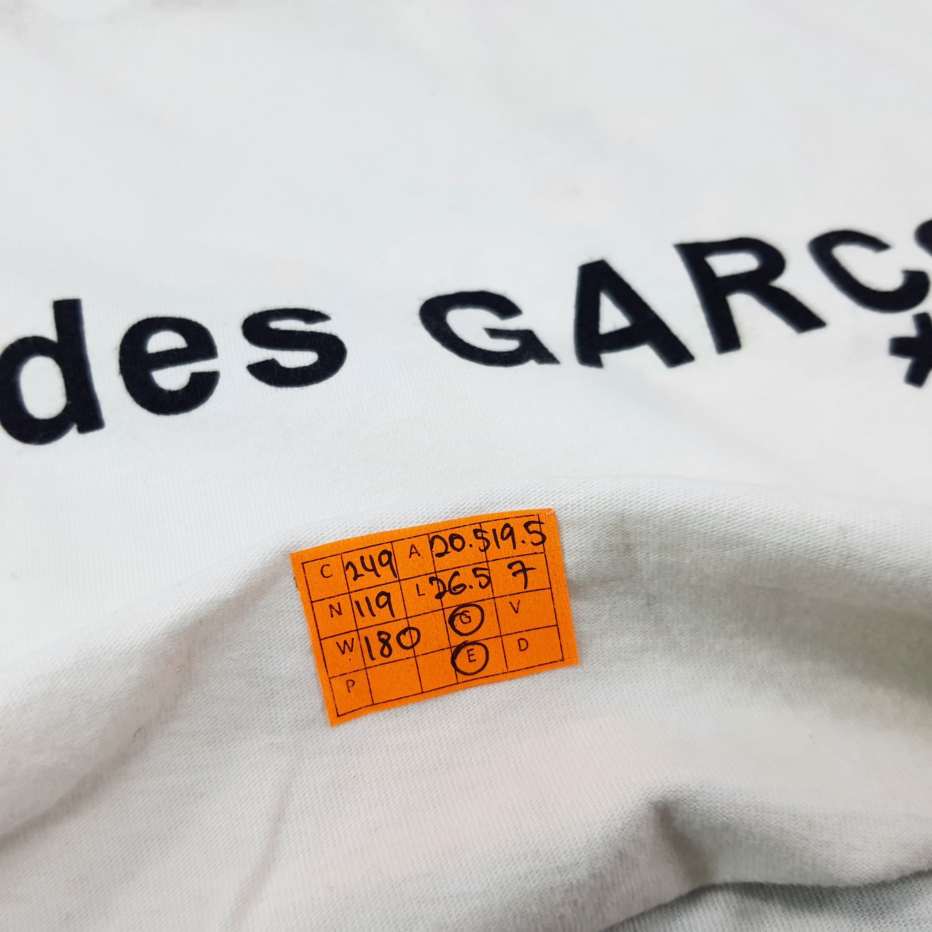 Comme des Garcons PLAY Vintage Comme Des Garcons PLAY Polka Dot Tshirt C249N119 Size US M / EU 48-50 / 2 - 10 Thumbnail