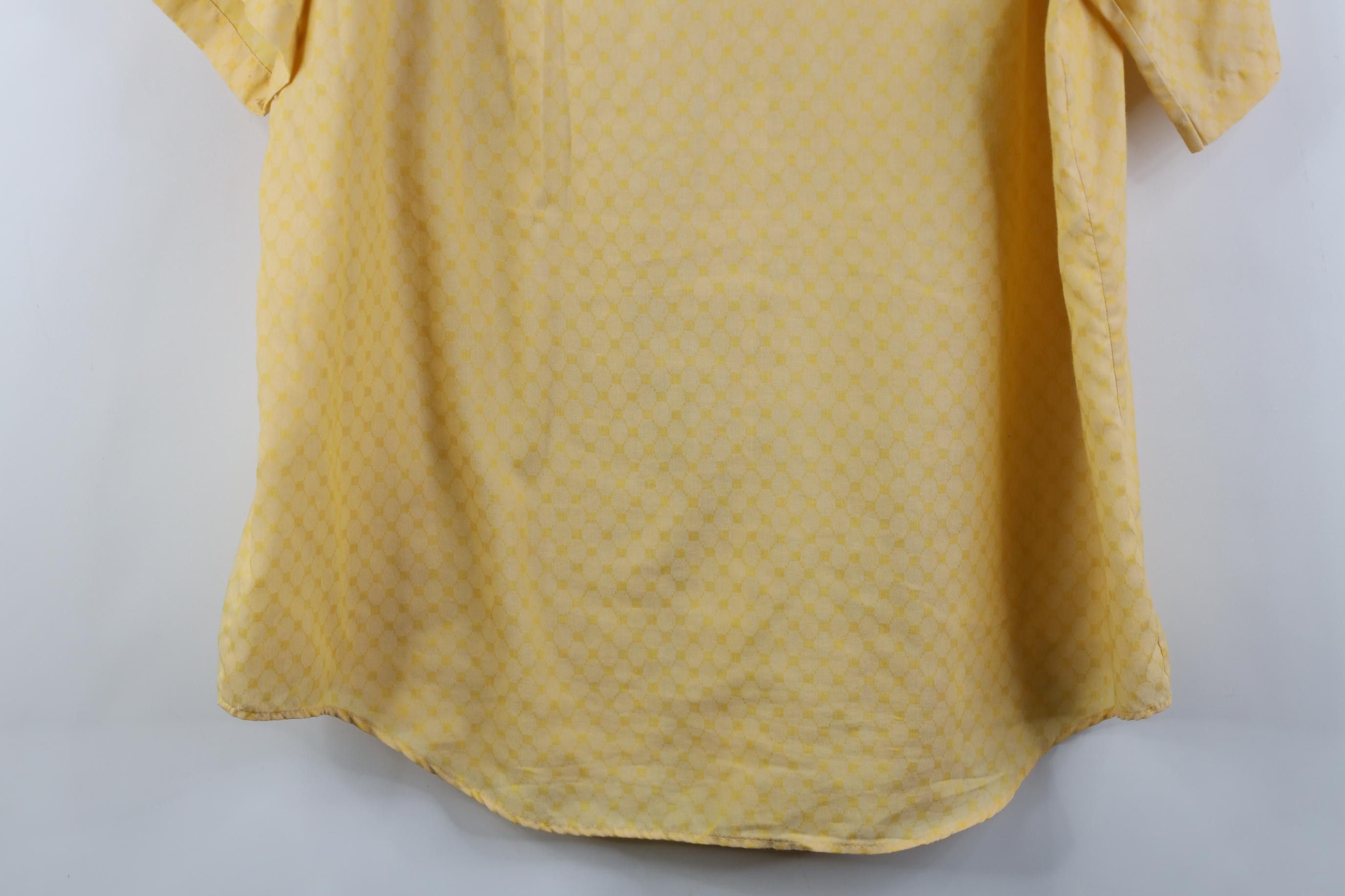 Vintage Vintage 70s Streetwear Collar Short Sleeve Button Shirt Size US L / EU 52-54 / 3 - 15 Thumbnail