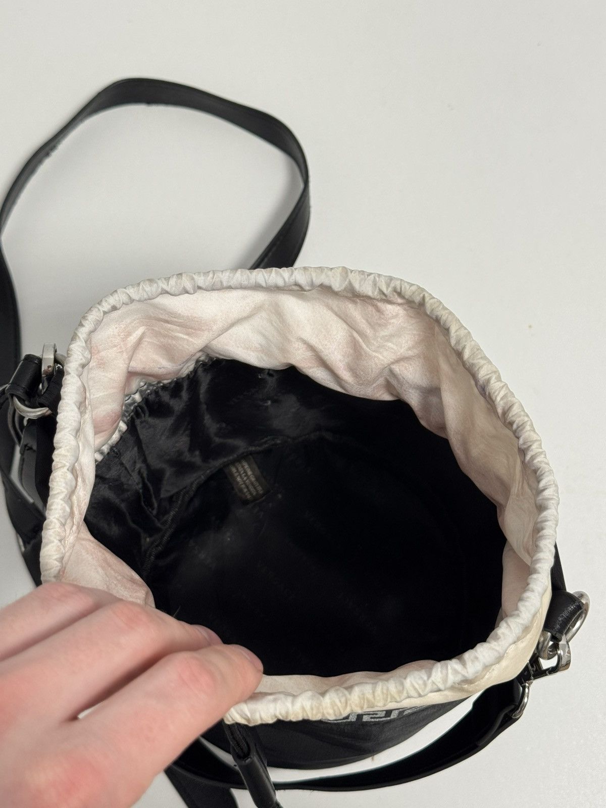 Versace Versace Parfums Black Carry Handbag Totebag And Sports Bag Size ONE SIZE - 16 Thumbnail