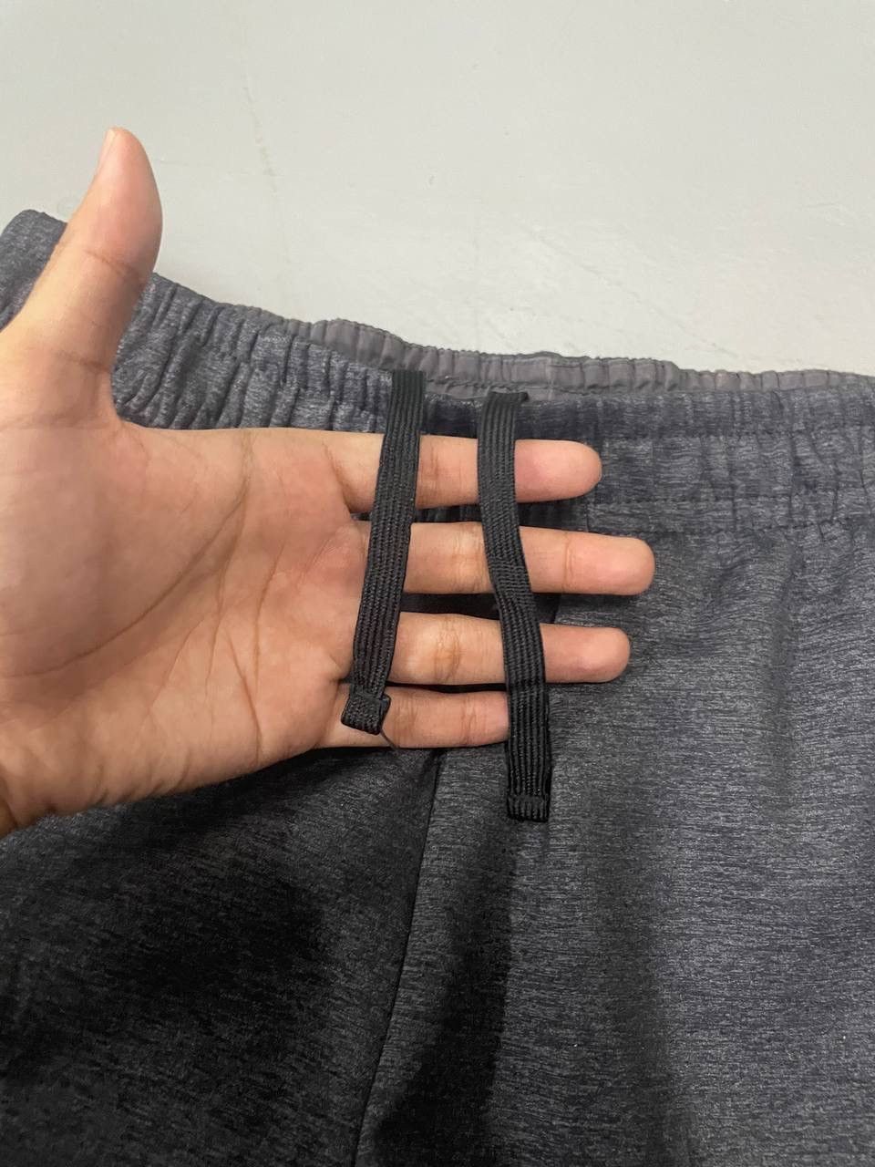 Oakley OAKLEY PERFOMANCE SPELL OUT 🎌 Size US 32 / EU 48 - 5 Thumbnail