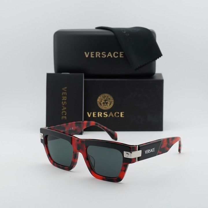 Versace Versace VE4464F 545787 Sunglasses Black / Red Rectangle Fram Size ONE SIZE - 10 Thumbnail