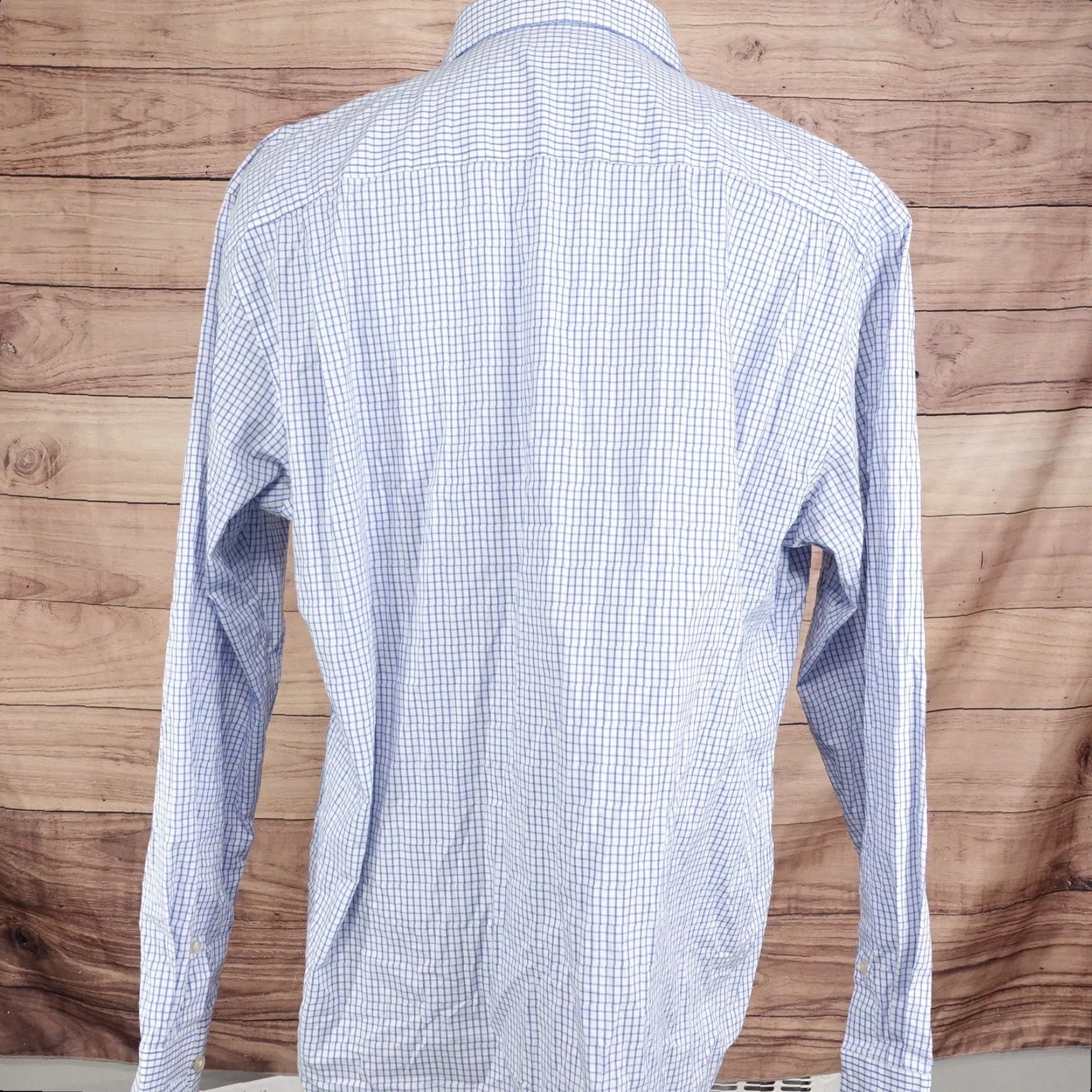 Van Heusen Van Heusen Traveler Shirt Mens XL 17-17.5 Blue Check Long Sleeve Button Up Size US XL / EU 56 / 4 - 4 Thumbnail