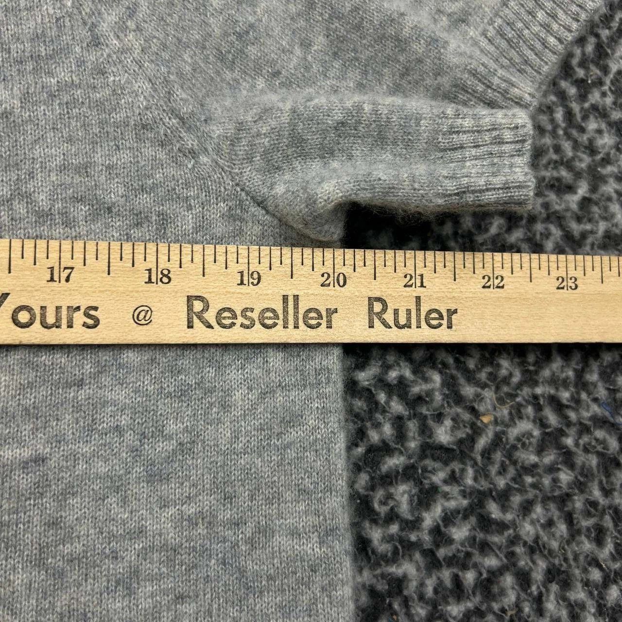 Other Tahari Sweater Women Knit Crew Neck 100% 2-Ply Cashmere L Size L / US 10 / IT 46 - 5 Thumbnail