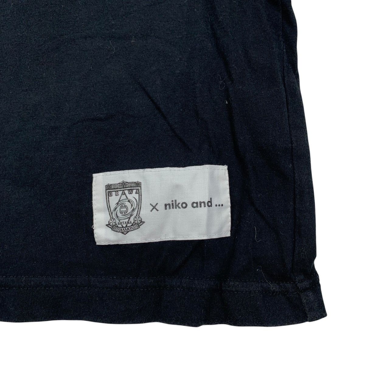 Vintage J. LEAGUE x Niko And The Pride of Urawa Reds Shirt Size US M / EU 48-50 / 2 - 5 Thumbnail