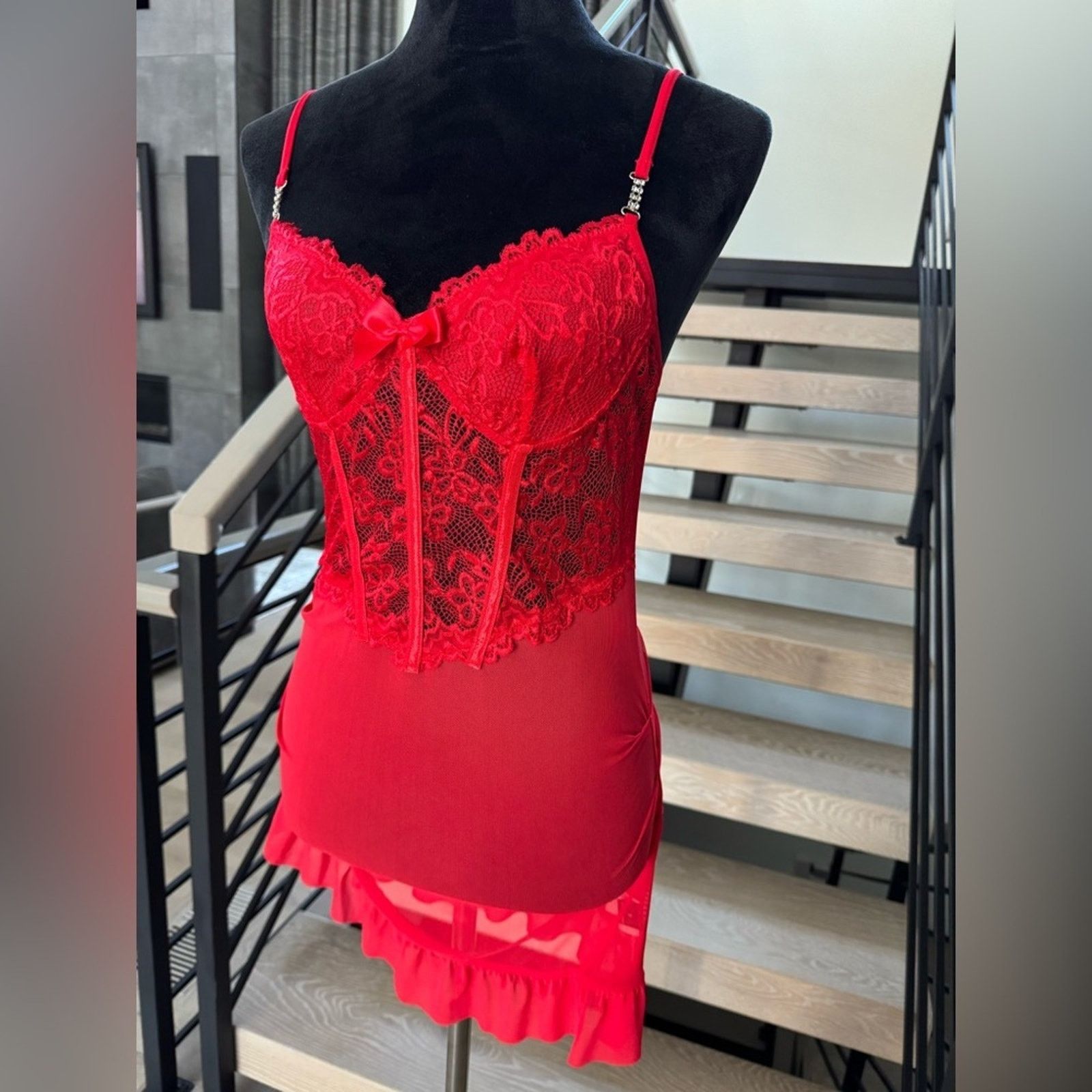 Other Elegant Red Lace Lingerie Set Size S / US 4 / IT 40 - 9 Thumbnail