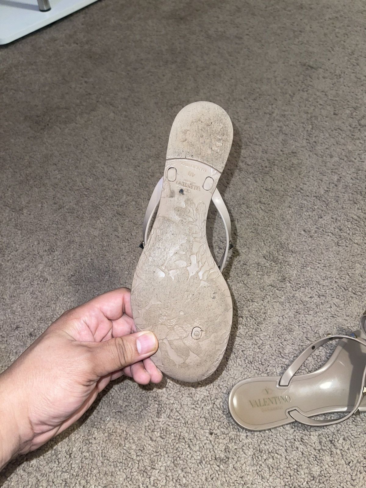 Valentino Valentino Rockstud Rubber Slippers Size US 10 / IT 40 - 13 Thumbnail