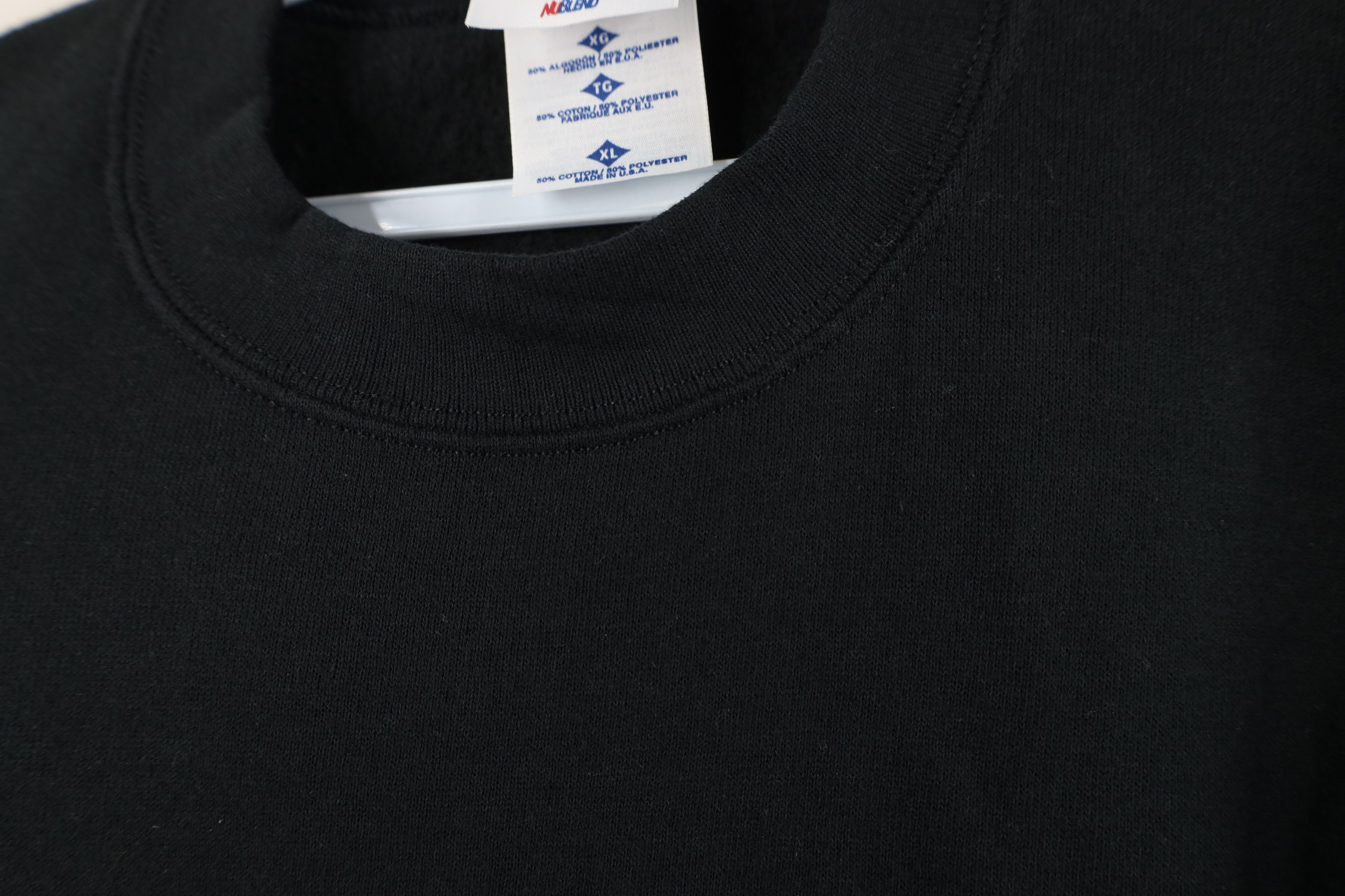 Vintage Vintage 90s Streetwear Blank Crewneck Sweatshirt Black USA Size US XL / EU 56 / 4 - 7 Thumbnail