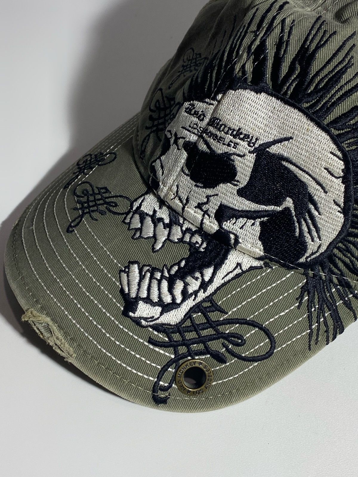Other 🔥 RED MONKEY SKULL TRUCKER HAT VINTAGE LOS ANGELES VIBES Size ONE SIZE - 7 Thumbnail