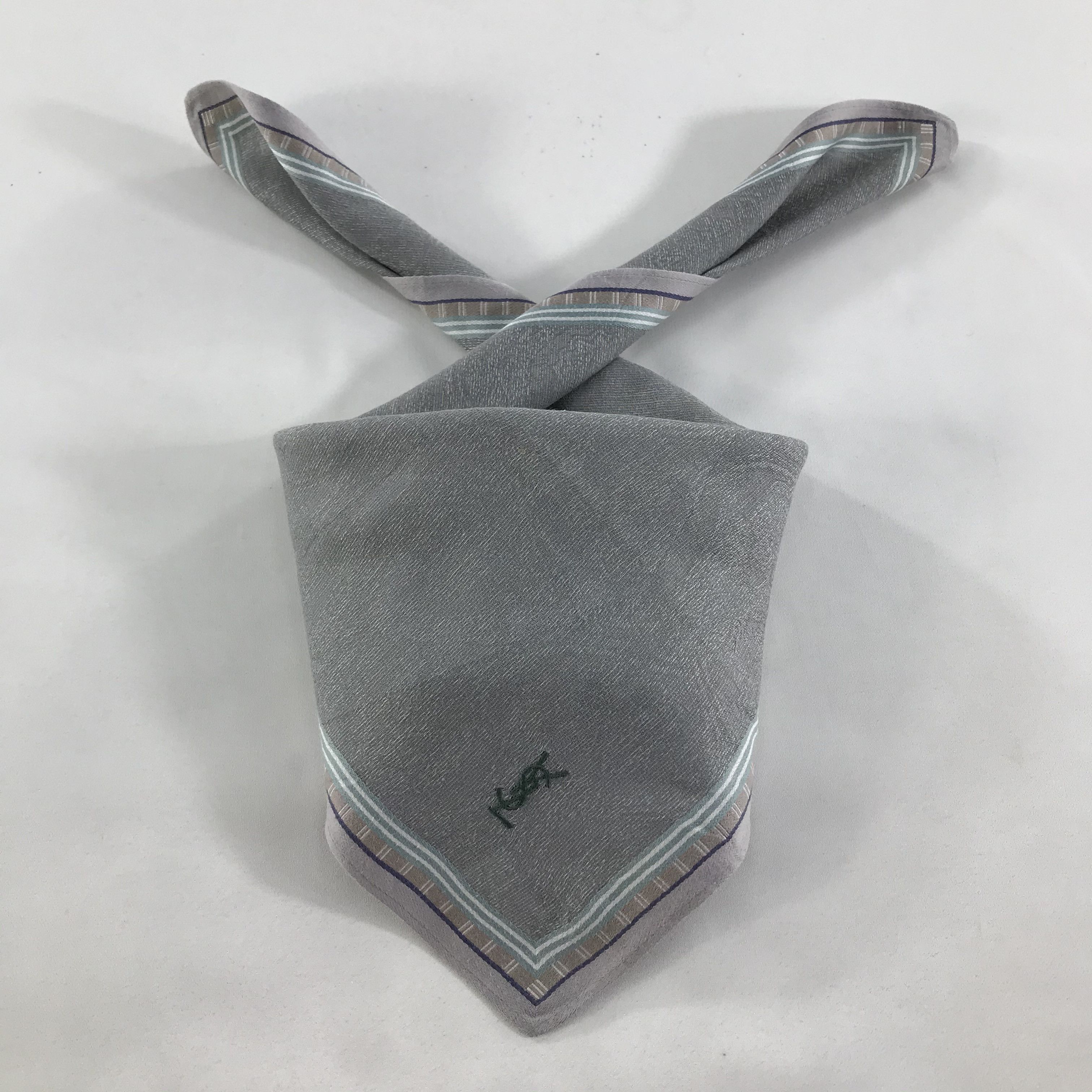 Vintage × Yves Saint Laurent Yves Saint Laurent Bandana / Handkerchief/Neckerchief -S1615 Size ONE SIZE - 3 Thumbnail