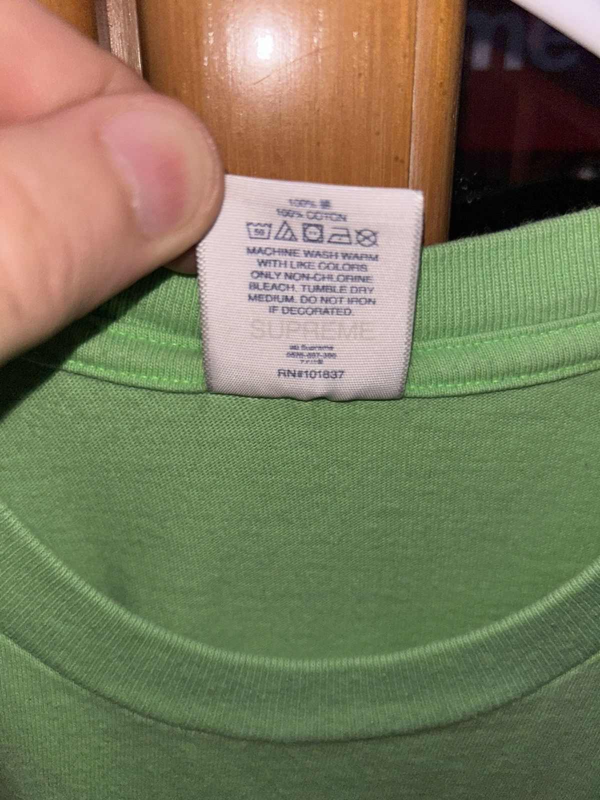 Supreme Supreme All Over Tee Lime Green SS22 size Large Size US L / EU 52-54 / 3 - 3 Thumbnail