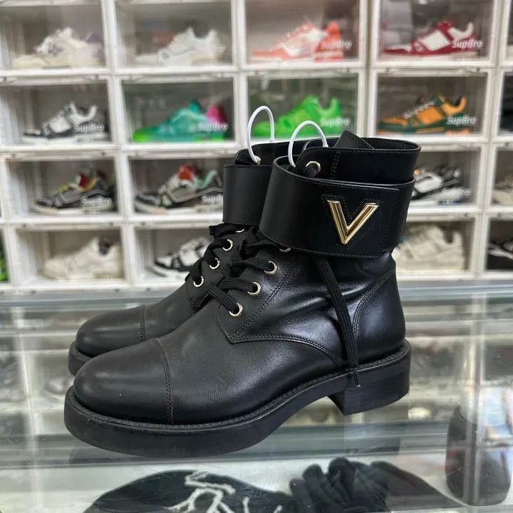 Louis Vuitton Louis Vuitton Wonderland Black Lace-Up Martin Boots -2508 Size US 5 / IT 35 - 1 Thumbnail
