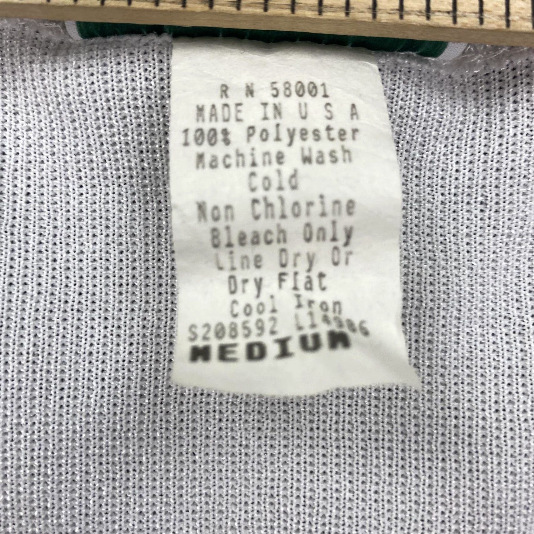 Vintage VINTAGE Joanna Sweater Womens Medium White Short Sleeve Cardigan Made USA Polyester Size M / US 6-8 / IT 42-44 - 5 Thumbnail