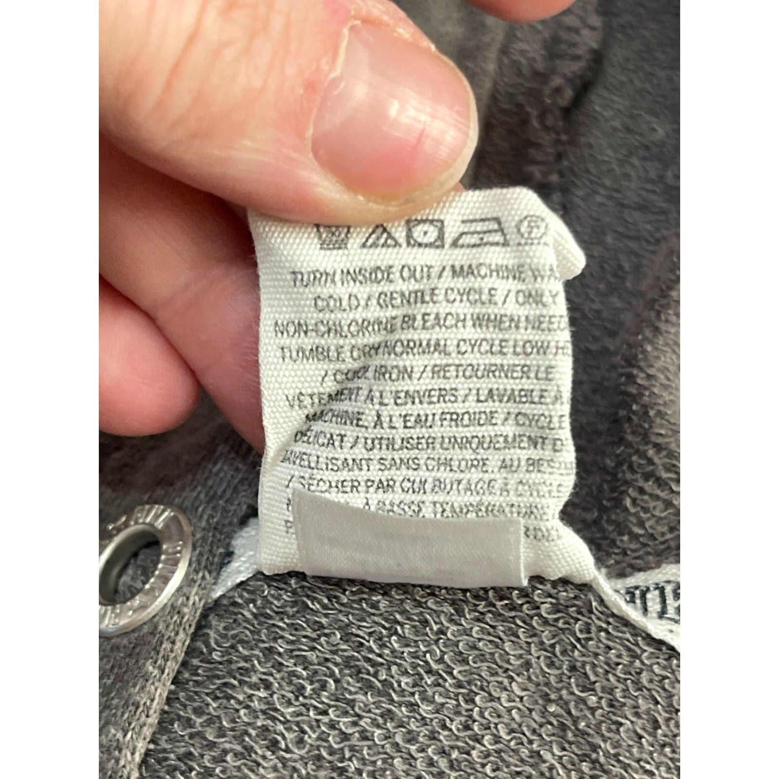 Victoria's Secret Victoria's Secret Hoodie Women's Size Small Gray Long Sleeve Pullover Size S / US 4 / IT 40 - 7 Thumbnail