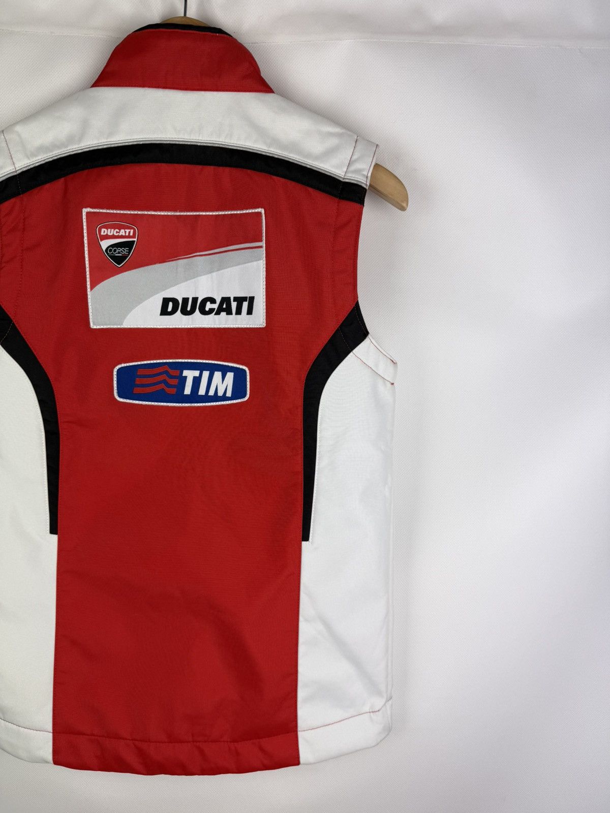 Ducati Ducati Corse Men’s Soft shell Racing Vest Waistcoat Size Xs Size US XS / EU 42 / 0 - 11 Thumbnail