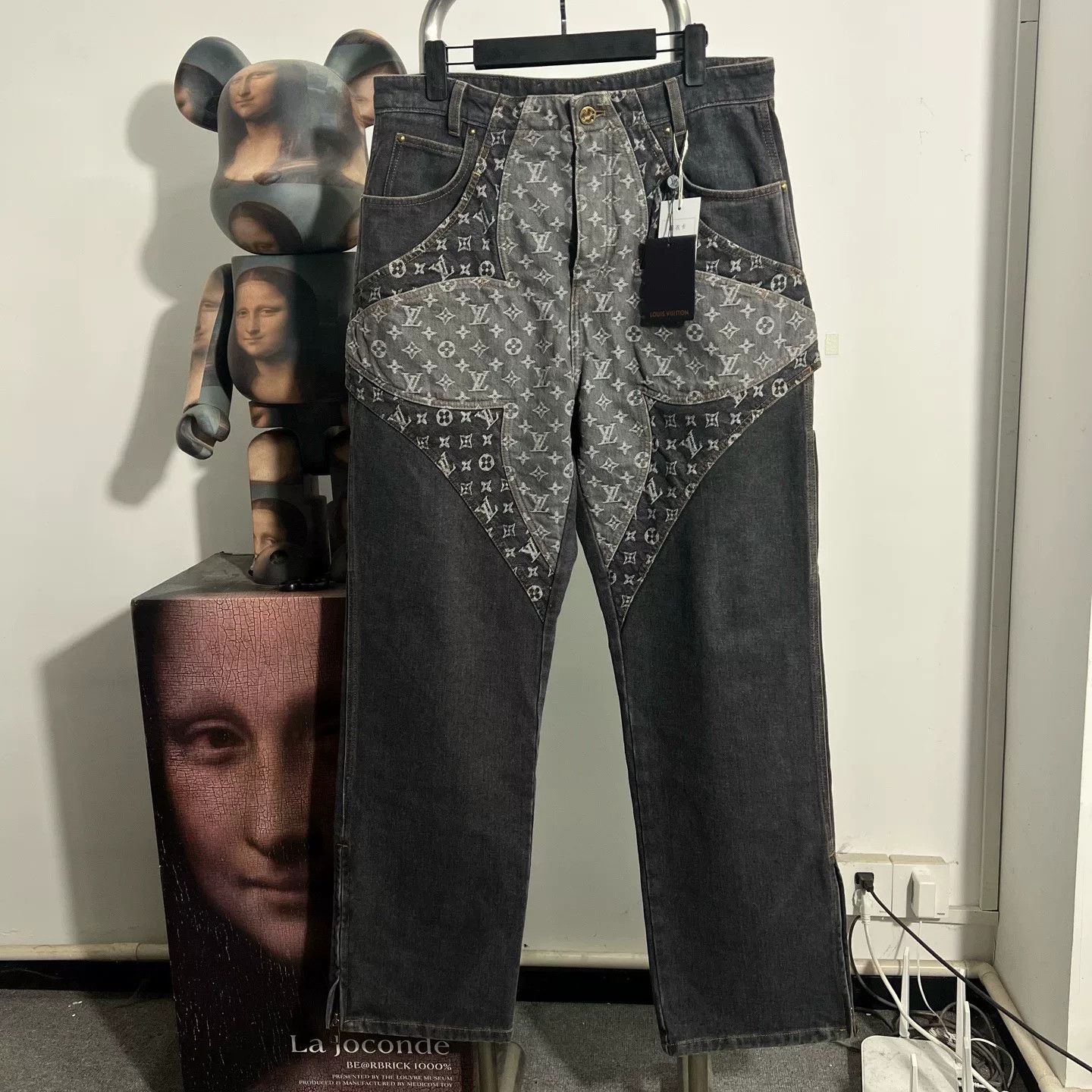 Louis Vuitton Louis Vuitton Denim Denim Jeans 32 Men Size US 32 / EU 48 - 1 Thumbnail