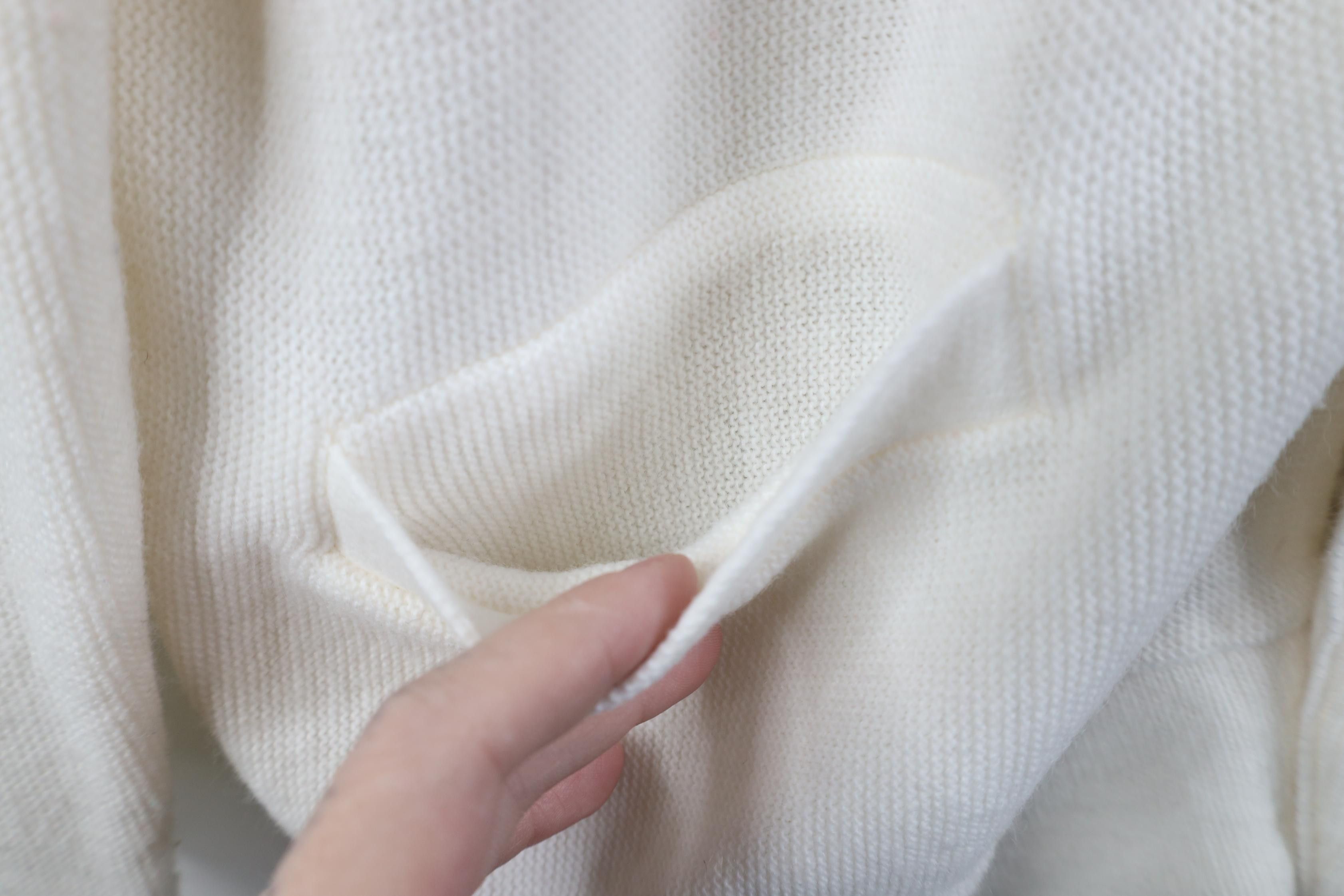 Vintage Vintage 70s Streetwear Blank Knit Cardigan Sweater White USA Size US XL / EU 56 / 4 - 7 Thumbnail
