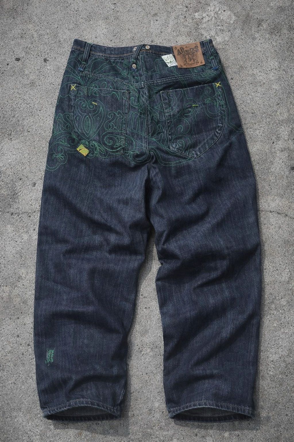 Akademiks Akademilks hip-hop tribal style baggy jeans Size US 36 / EU 52 - 1 Thumbnail