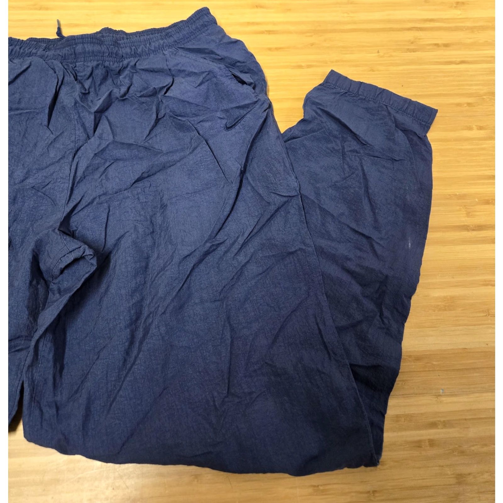 Nike VINTAGE Nike Pants Mens M Blue Track Wind Jogger Warm Up Athletic 90s Nike Mens M Blue Track Pants Activewear 90s Size US 31 - 4 Thumbnail