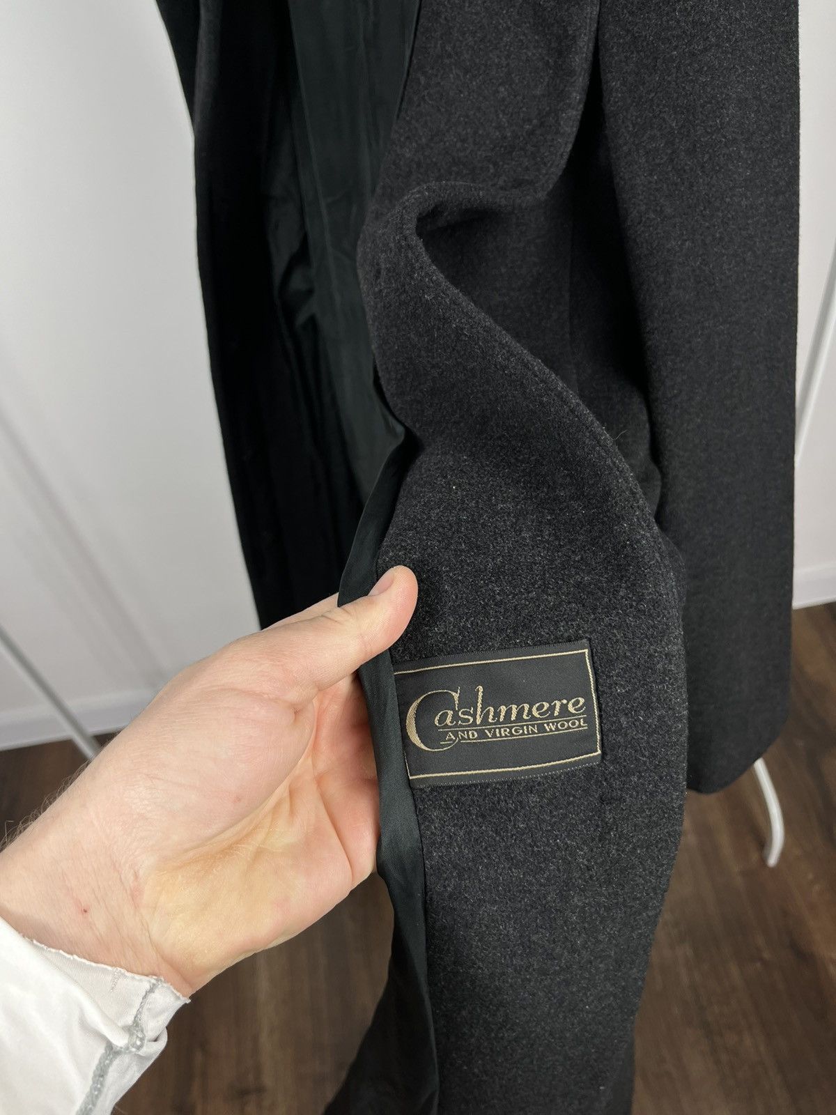 Other Women’s Cashmere Wool Coat with Faux Fur Collar EU 42 Size M / US 6-8 / IT 42-44 - 8 Thumbnail