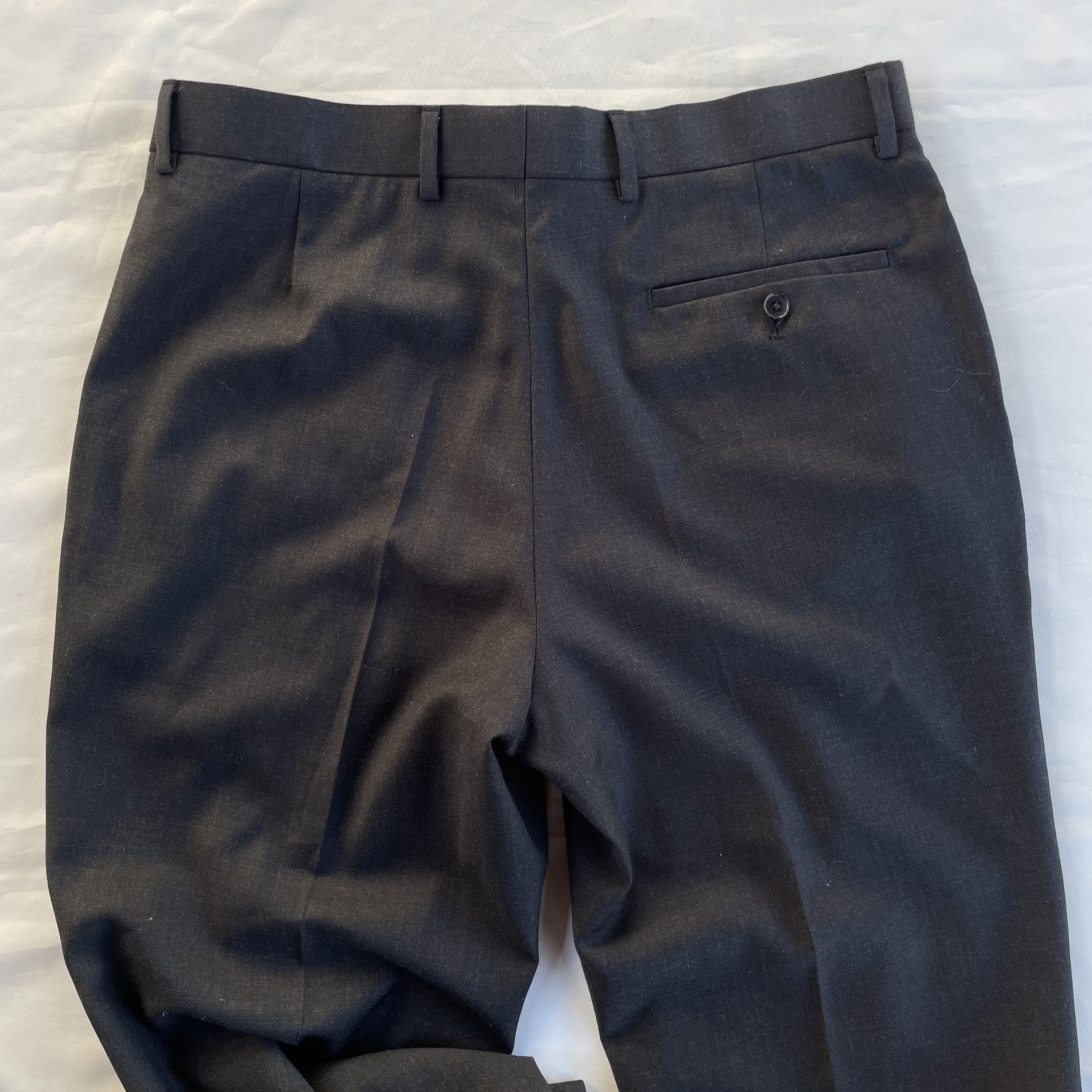 Charles Tyrwhitt Charles Tyrwhitt Solid Charcoal Gray Wool Suit Size 42R - 9 Thumbnail