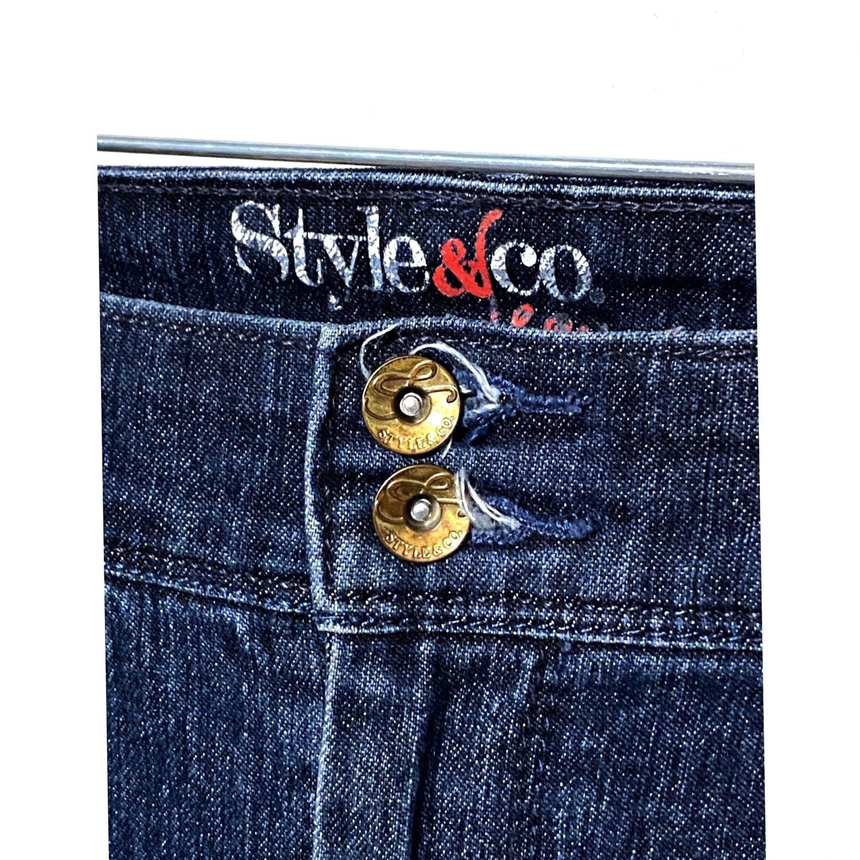 Style & Co Style&Co Jeans Womens 6 Bootcut 5-Pocket Denim Dark Stretch Mid Rise Regular Inseam 31” Blue N/A Size 28" / US 6 / IT 42 - 4 Thumbnail