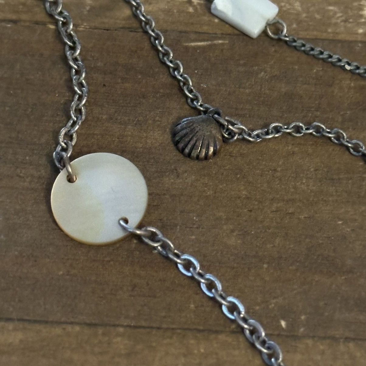 American Eagle Outfitters American Eagle silver tone beach theme necklace Size ONE SIZE - 7 Thumbnail