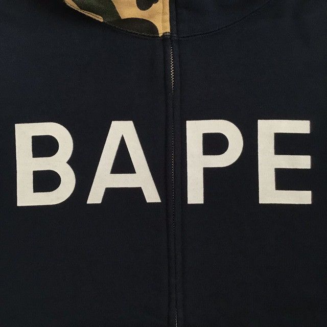 Bape BAPE logo shark full zip hoodie a bathing ape BAPE camo Size US M / EU 48-50 / 2 - 2 Thumbnail
