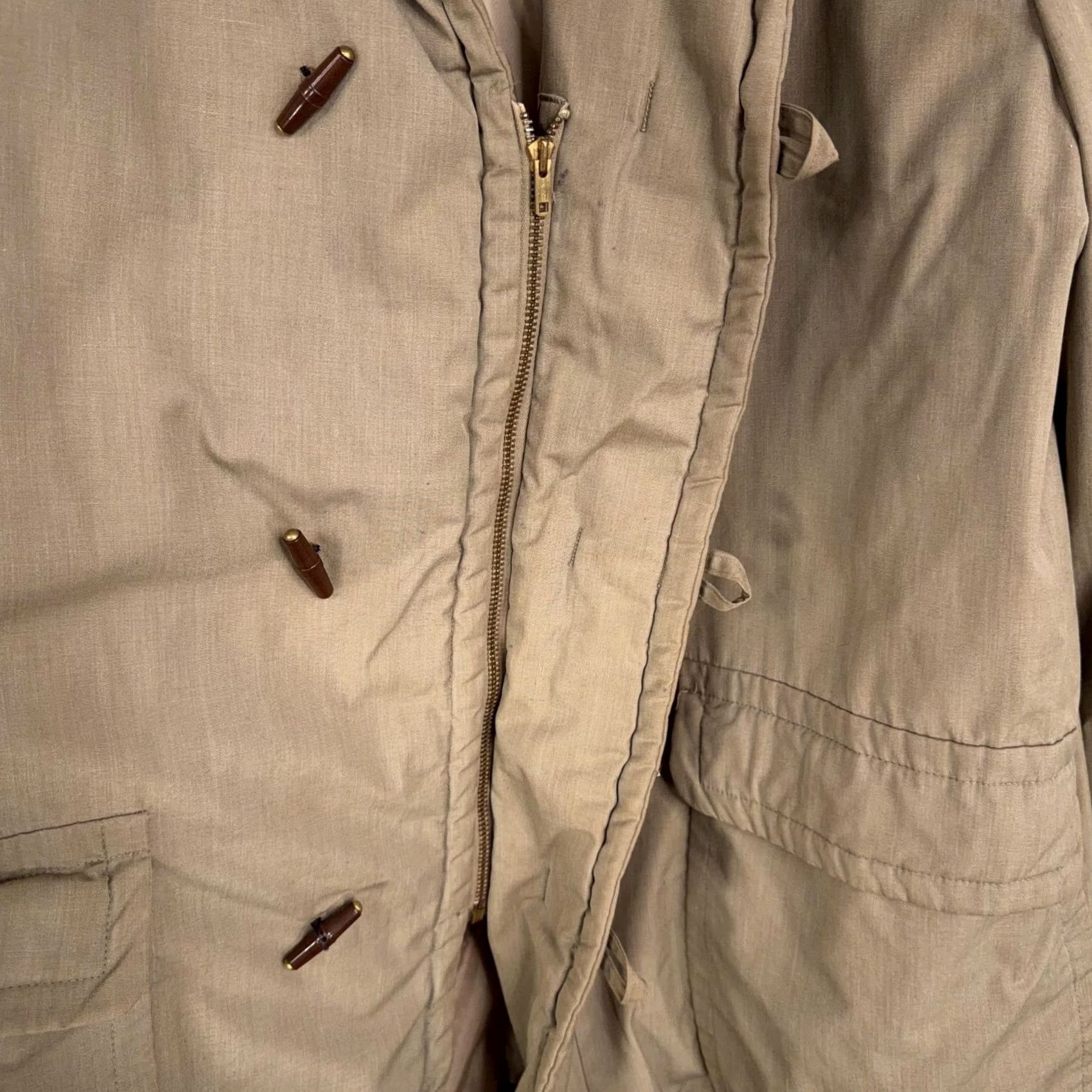 McGregor VINTAGE McGregor Coat Mens 42 Beige Cotton Quilted Zip Toggle Lined USA Coat Mens 42 Beige Cotton Quilted Zip Toggle Lined USA Size US XS / EU 42 / 0 - 7 Thumbnail