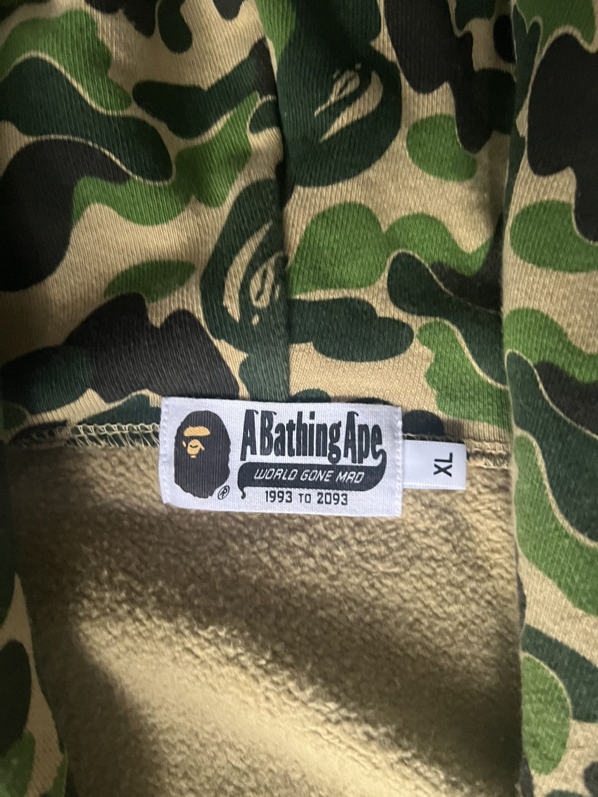 Bape Bape Green ABC Shark Hoodie Camo Size US XL / EU 56 / 4 - 2 Thumbnail