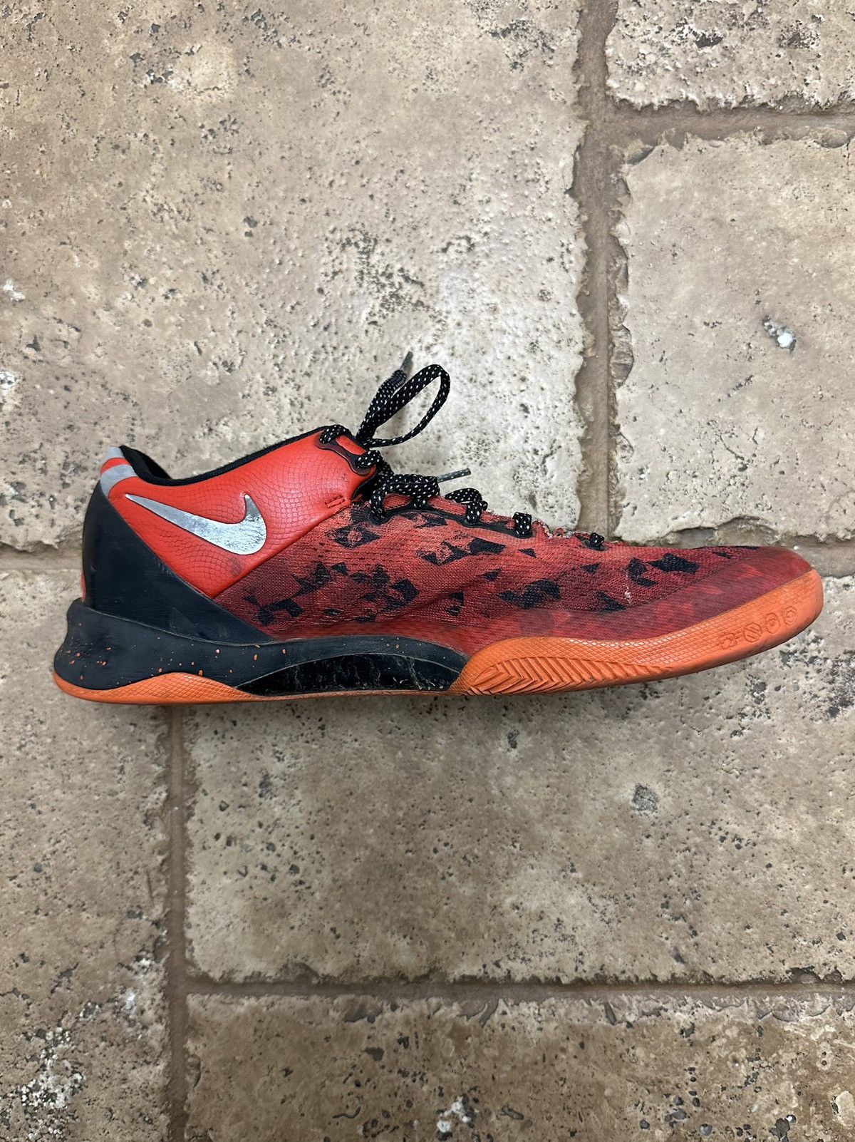 Nike Nike Kobe 8 System “Challenge Red” Reflective 555035-600 Size US 10.5 / EU 43-44 - 4 Thumbnail