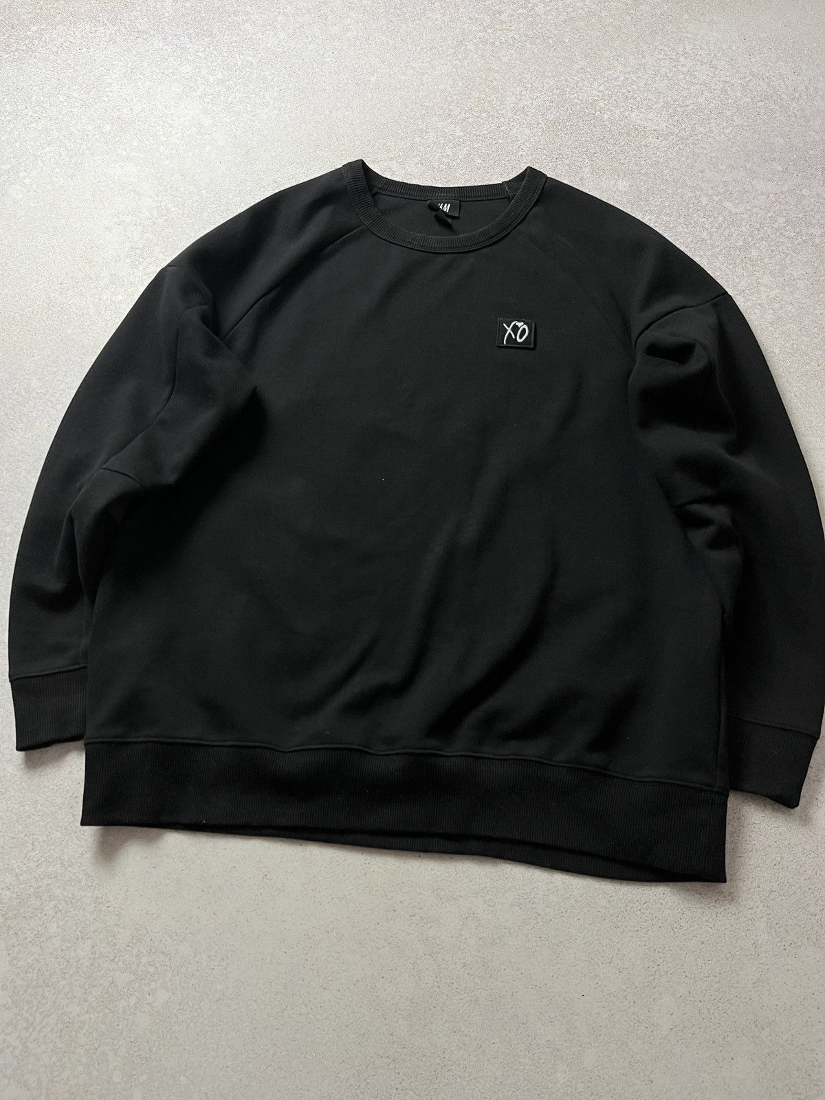 H&M × The Weeknd DDP XO X H&M The Weeknd Logo Mens Sweatshirt Size L Size US L / EU 52-54 / 3 - 4 Thumbnail