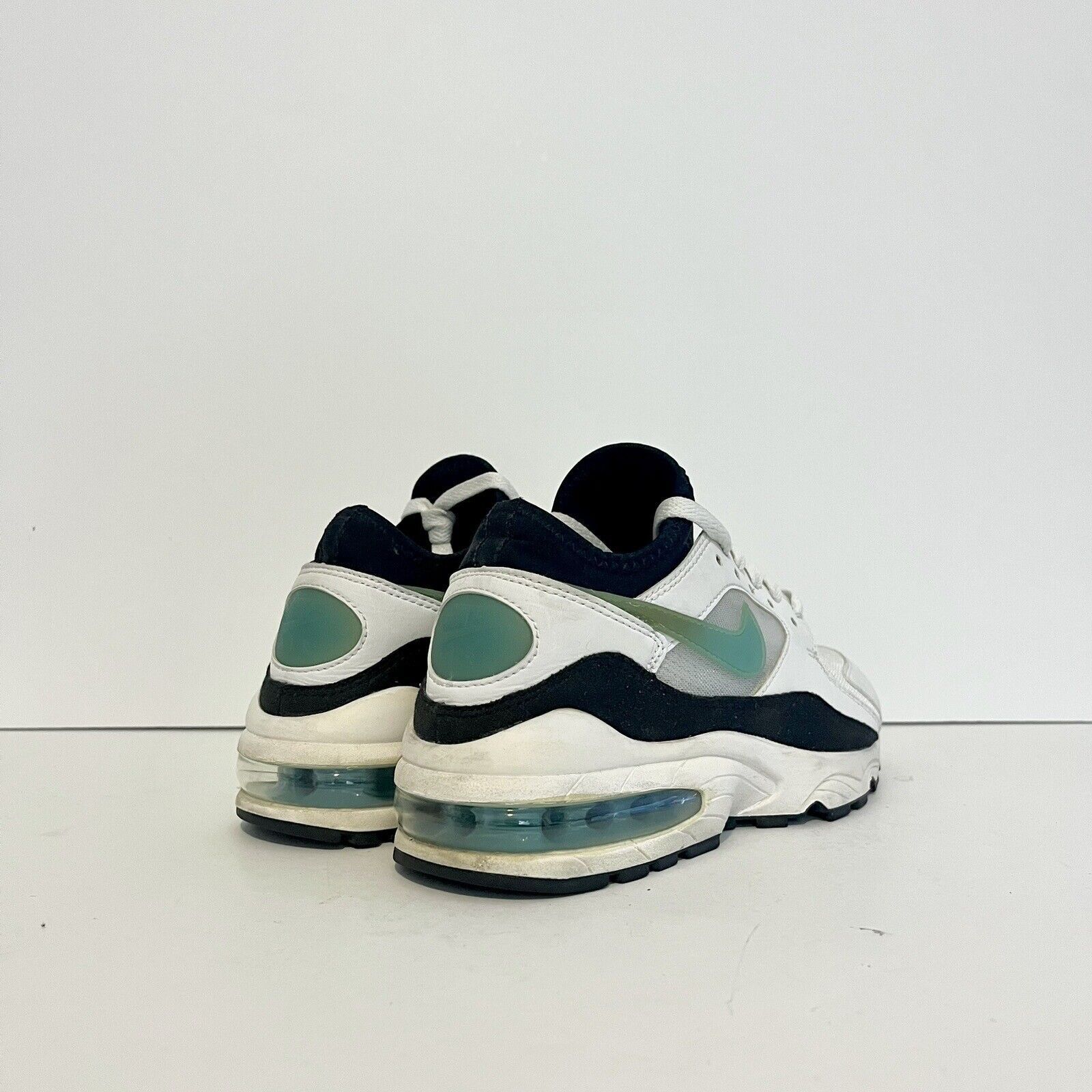Nike 2017 Nike Air Max 93 Dusty Cactus Black Retro OG 307167-100 Size US 5.5 / IT 35.5 - 4 Thumbnail