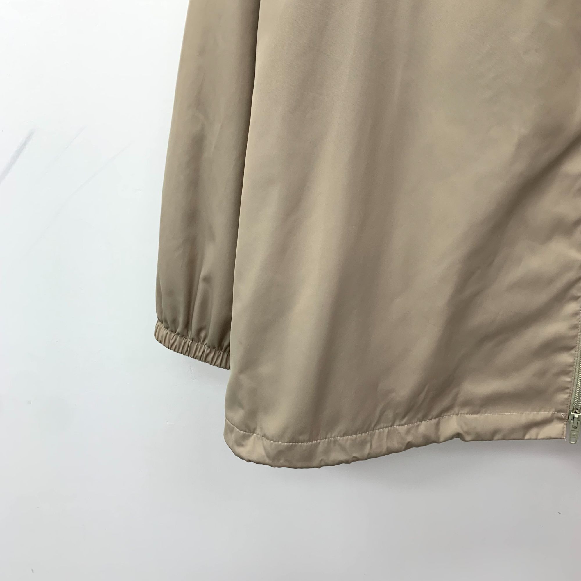 Balenciaga Balenciaga Khaki Logo Print Long-Sleeved Zipper Jacket XXS U Size XXS / US 00 / IT 34 - 6 Thumbnail