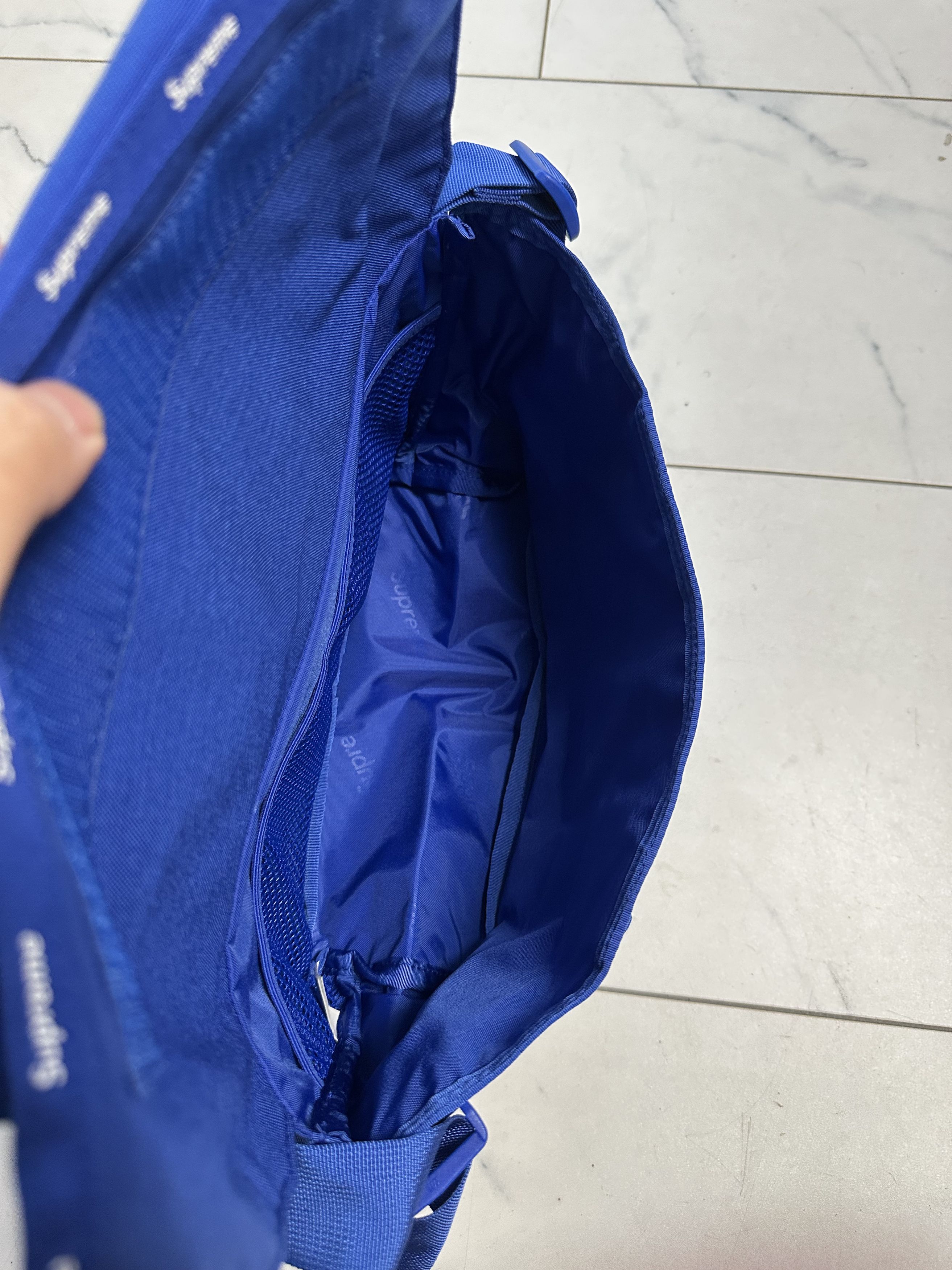 Supreme Supreme Messenger Bag SS24 Blue Size ONE SIZE - 3 Thumbnail