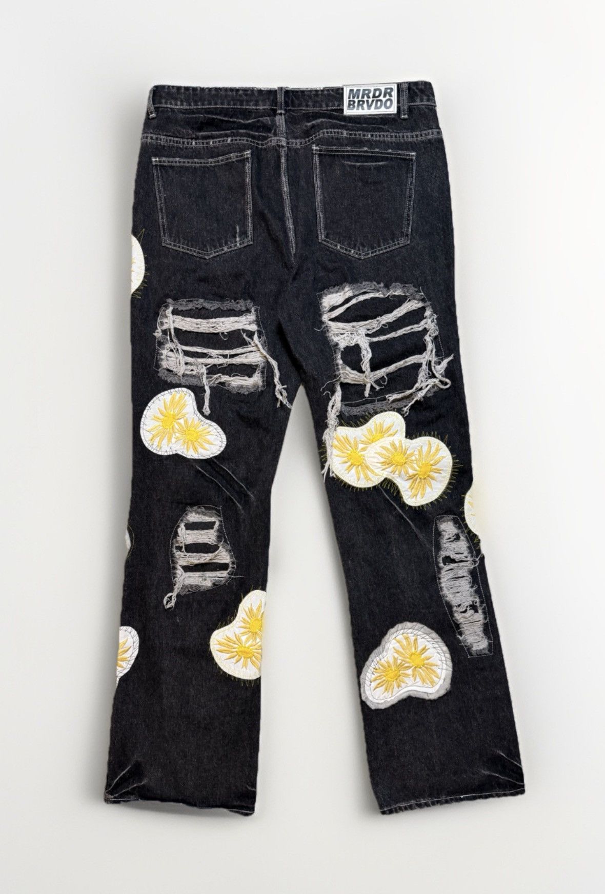 Who Decides War Who Decides War Black Daisy Jeans Size US 38 / EU 54 - 2 Thumbnail
