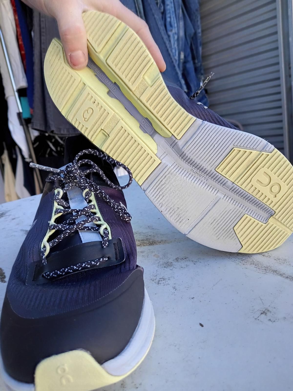 On ON Running Shoes - Lightweight Performance Sneakers Size US 10.5 / IT 40.5 - 3 Thumbnail