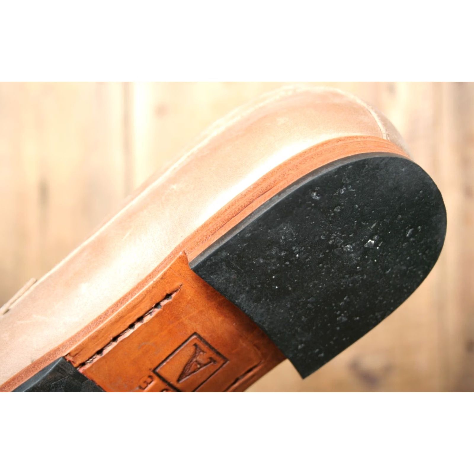Vintage ADELANTE The Sofia Tan Leather Penny Loafers Women's Sz. 9.5 E Shoes Flat Slip On Mens Womens Boys Girls Size US 10 / IT 40 - 6 Thumbnail