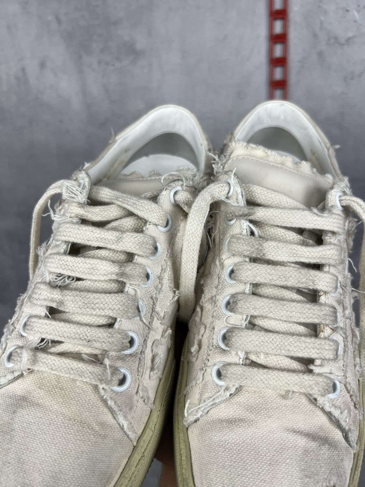 Saint Laurent Paris Saint Laurent Canvas Distressed Accents Sneakers Sz 37/24cm Size US 7 / IT 37 - 22 Thumbnail